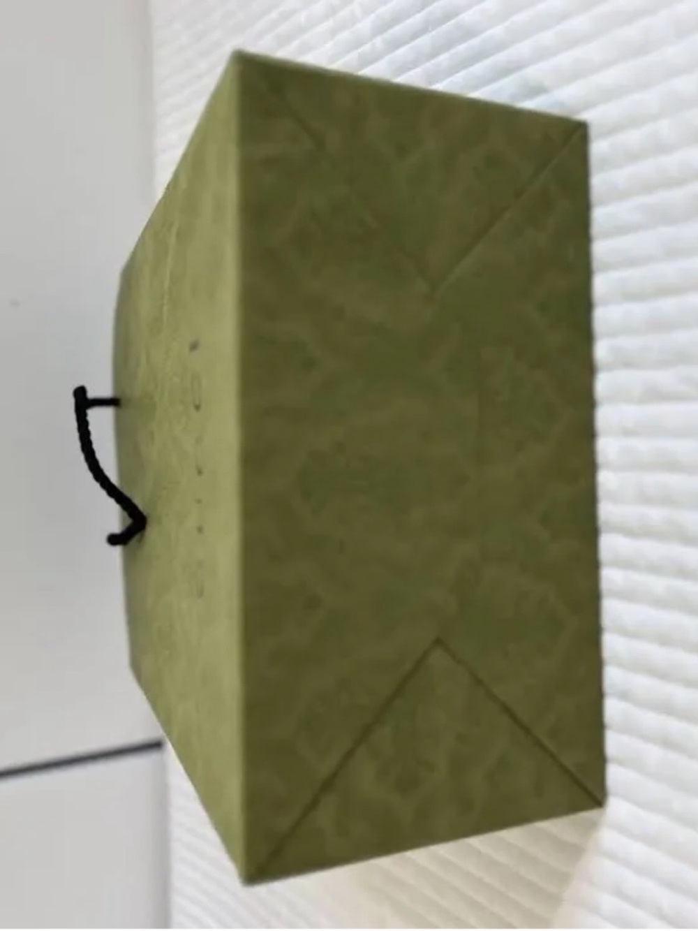 Gucci Olive Green Shopping Bag with Black Rope Handles. - Picture 3 of 5
